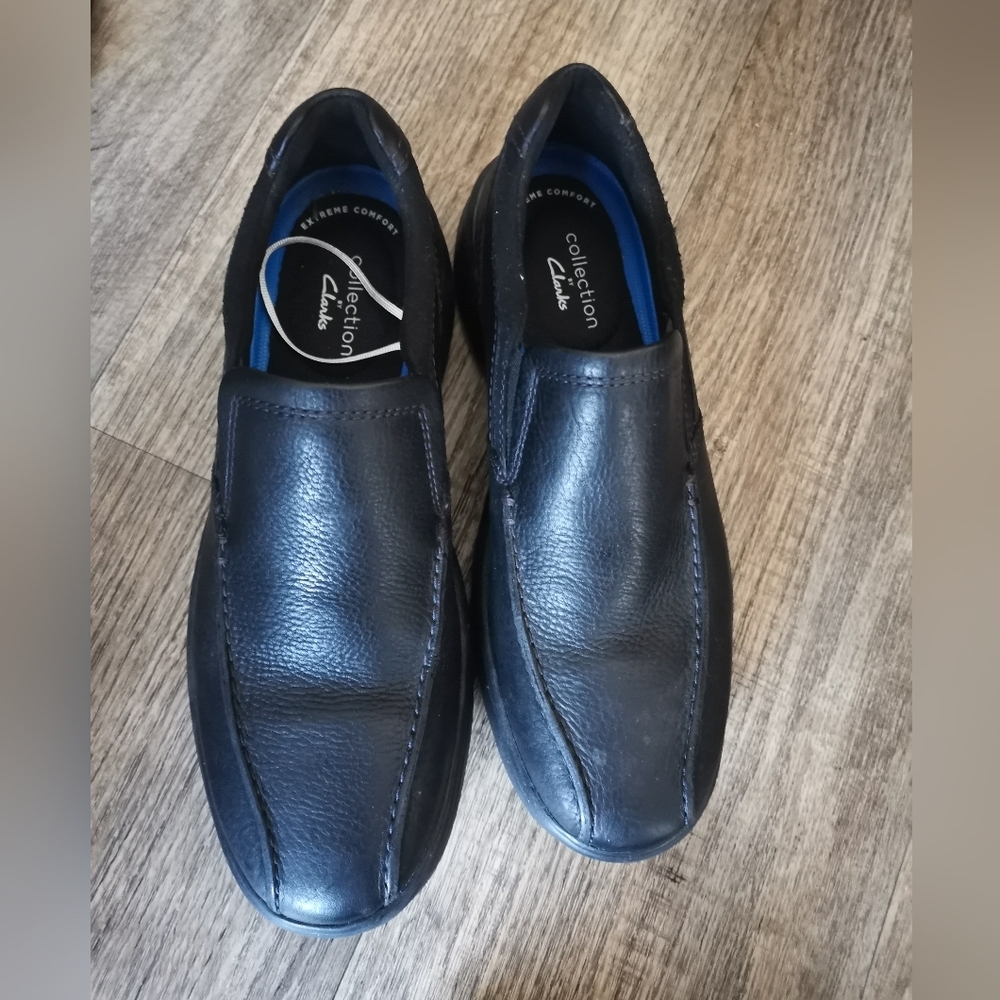 Clarks Collection Men's Leather Slip-Ons Shoes - Picture 2 of 6